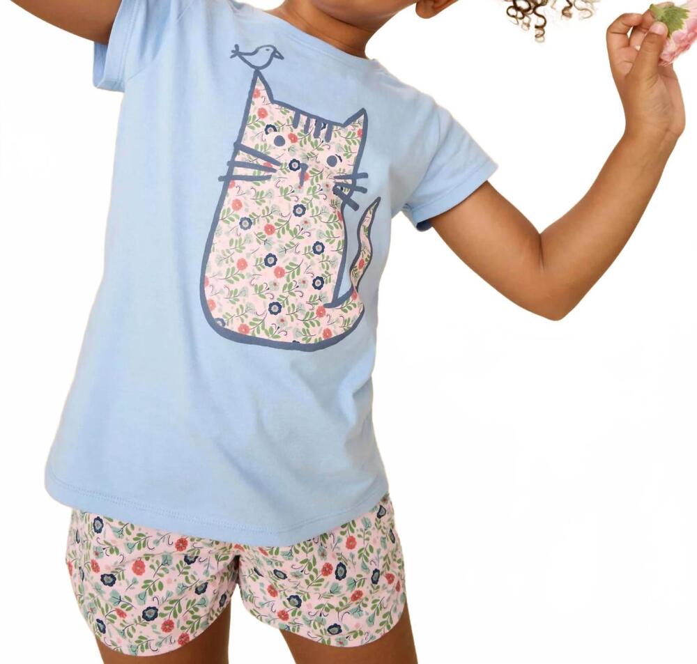 NEW TEA COLLECTION tie waist shorts in azulejos florales
